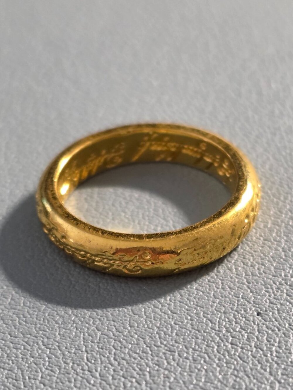 Lord of the Rings The One Ring Replica Gold Tone Inscription Band/Ring - Size 7